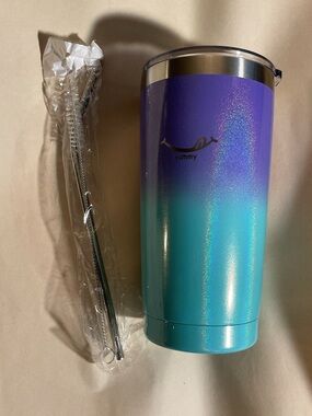 NWOT Yummy Ombre Stainless Tumbler - Purple to Teal
